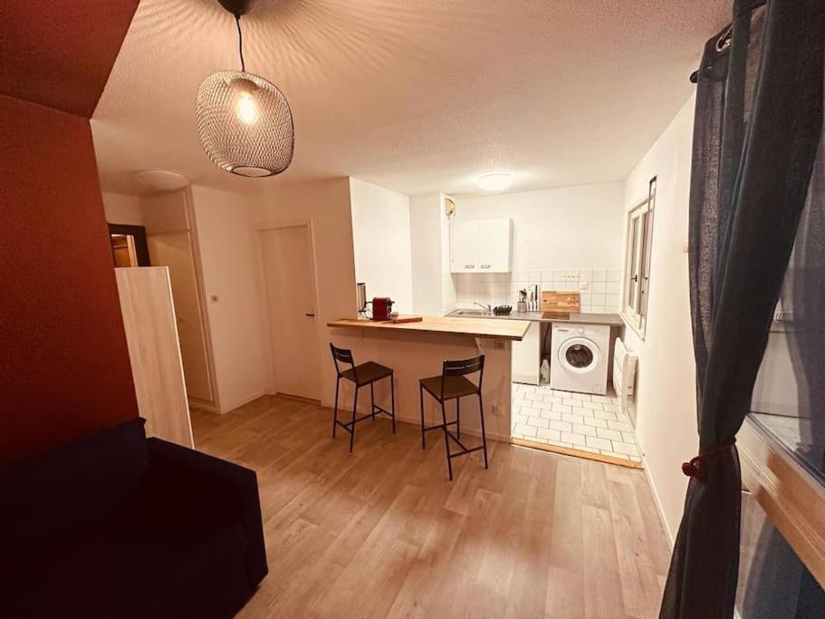 Studio Centre Avec Wifi Appartamento Mulhouse Esterno foto